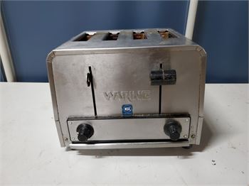 Waring WCT800 Commercial 4-Slot Toaster