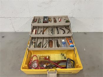 Biddergy - Worldwide Online Auction and Liquidation Services - Plano Tackle  Box Full of Fishing Tackle