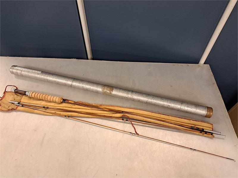 Biddergy - Worldwide Online Auction and Liquidation Services - Vintage South  Bend 9' Split Bamboo 3 pc Fly Rod