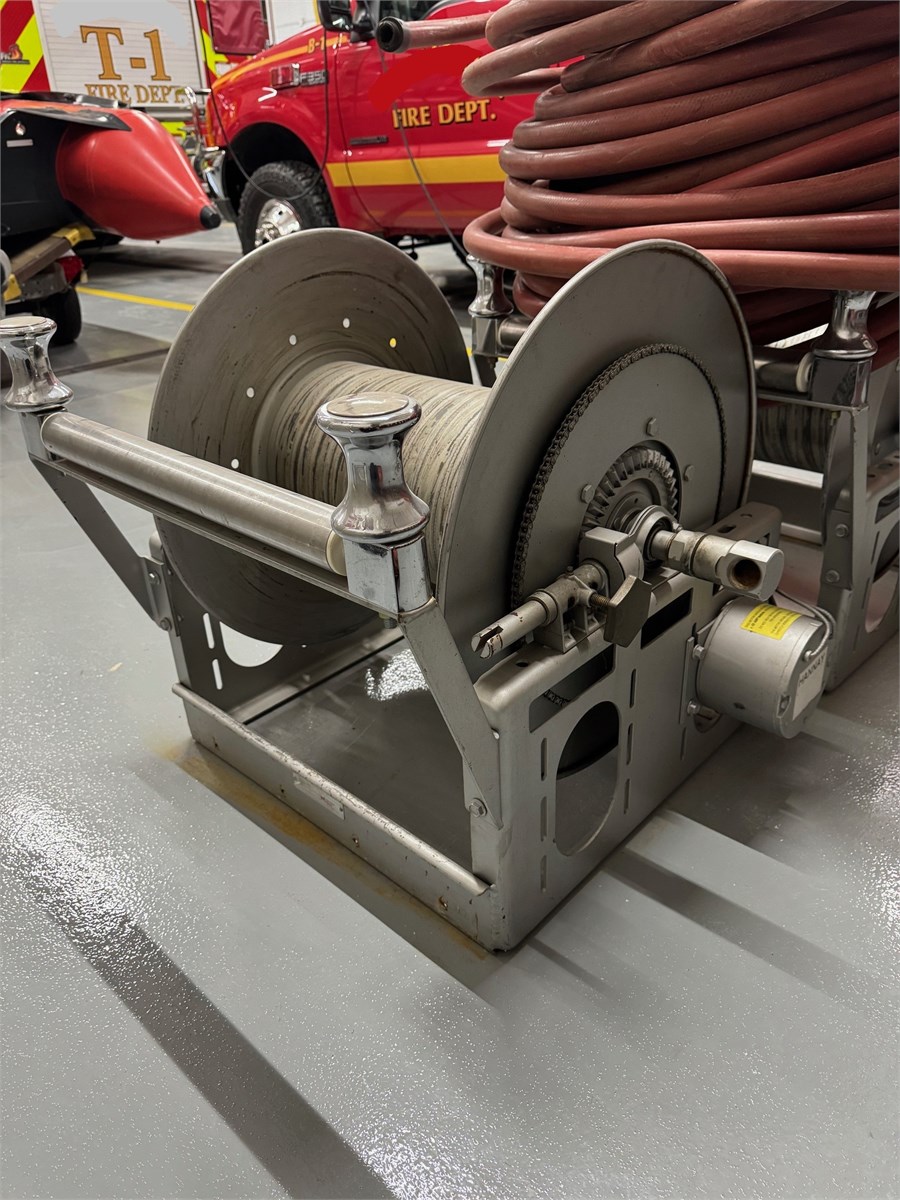 Biddergy - Worldwide Online Auction and Liquidation Services - Hannay 6000  Series Hose Reels (Qty: 2)