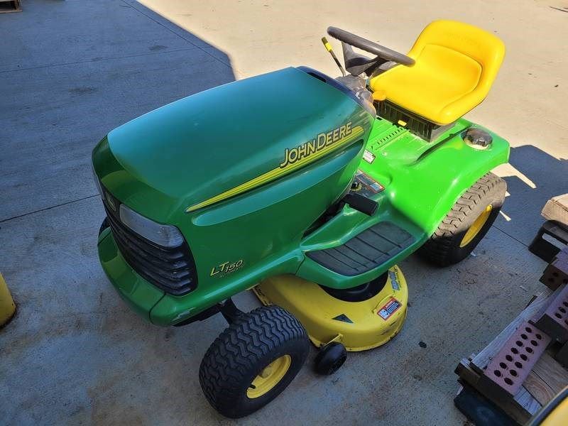 John deere discount lt150 mower deck