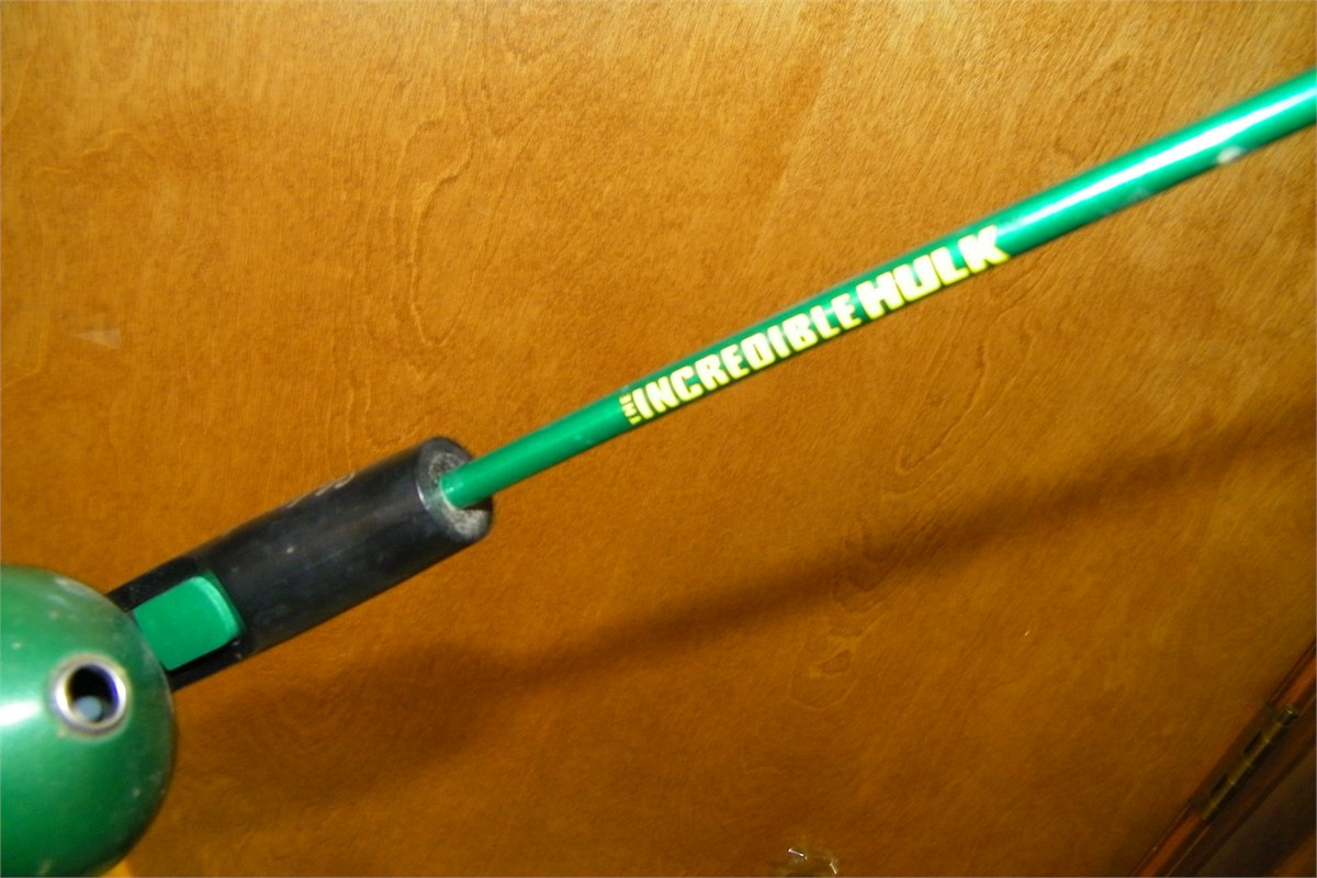 Biddergy - Worldwide Online Auction and Liquidation Services - Shakespeare  Incredible Hulk Fishing Pole and Reel