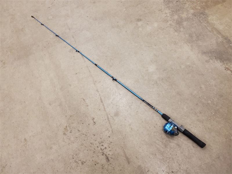 Biddergy - Worldwide Online Auction and Liquidation Services - Zebco Slingshot  Fishing Rod & Reel Combination