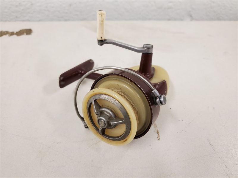 Biddergy - Worldwide Online Auction and Liquidation Services - Vintage Heddon  Spin Pal 230 Spinning Fishing Reel