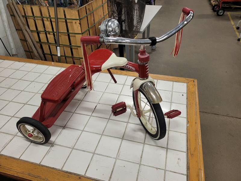 Antique radio clearance flyer tricycle